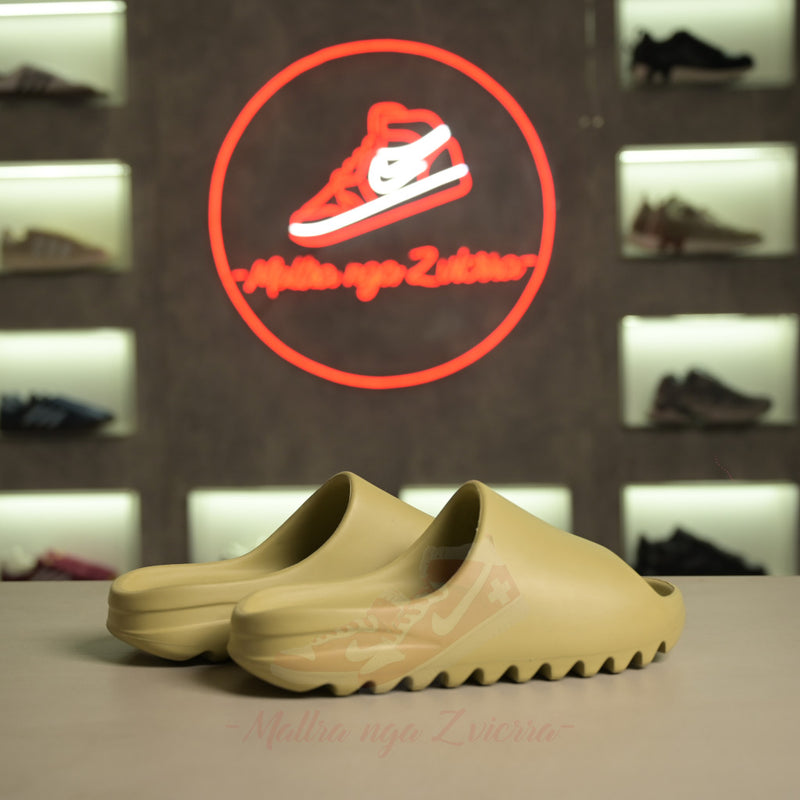 Adidas Yeezy Slide “Desert Sand”