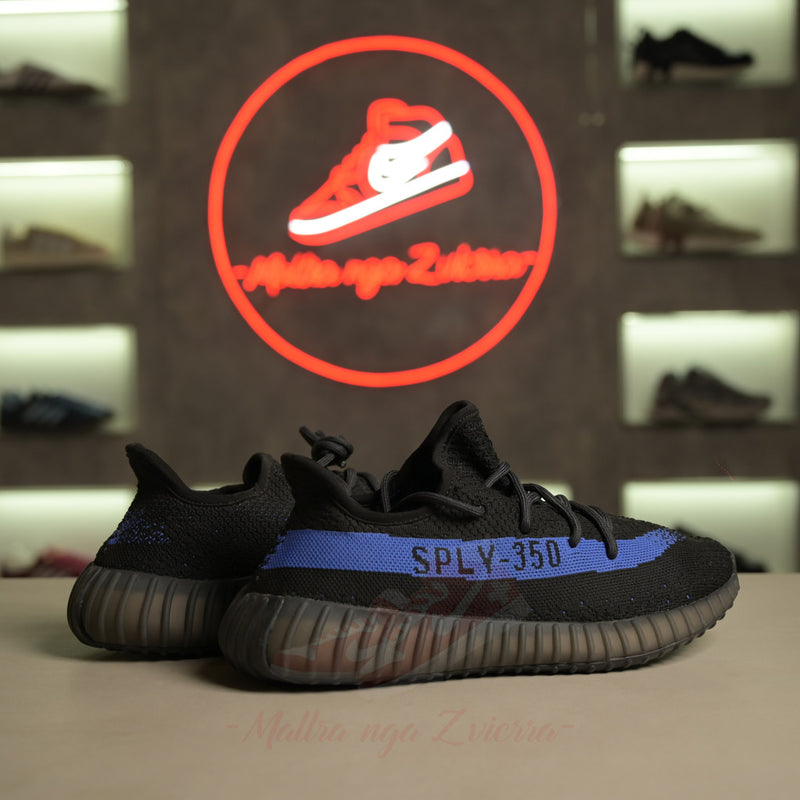 Adidas Yeezy 350 i Zi dhe Blu