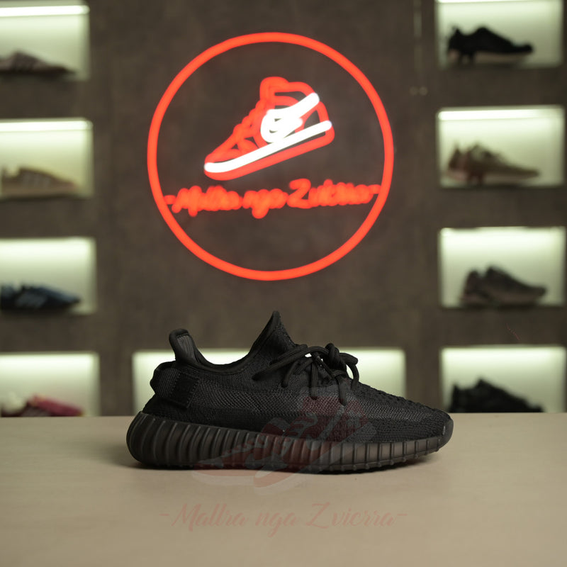 Adidas Yeezy Boost 350 “Triple Black / Onyx”