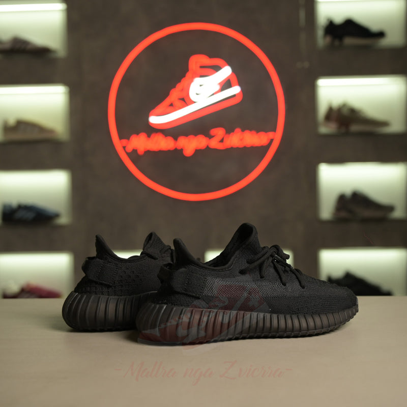 Adidas Yeezy Boost 350 “Triple Black / Onyx”