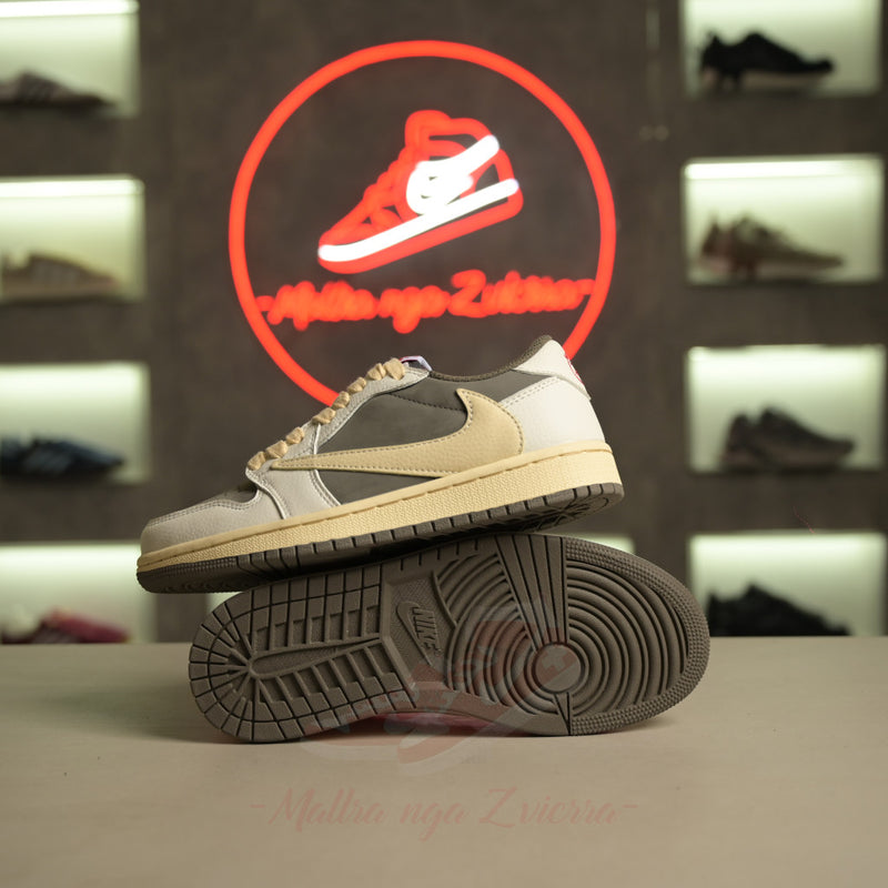 Travis Scott x Air Jordan 1 Low OG "Reverse Mocha"