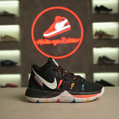 Nike Kyrie 5 "Friends"