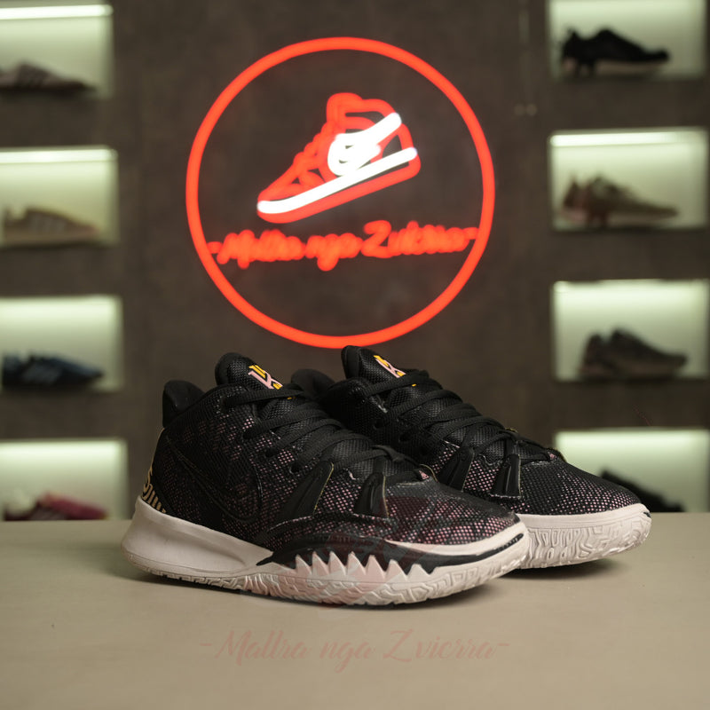 Nike Kyrie 7 "Vizionar"