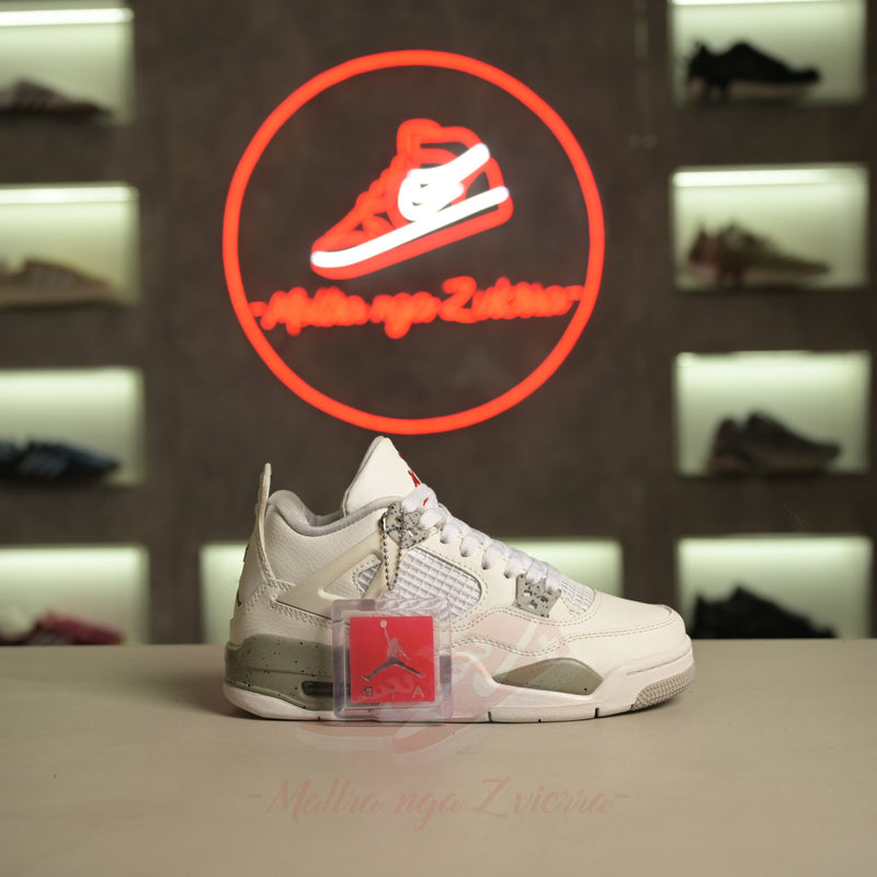 Air Jordan 4 Retro "White Oreo"