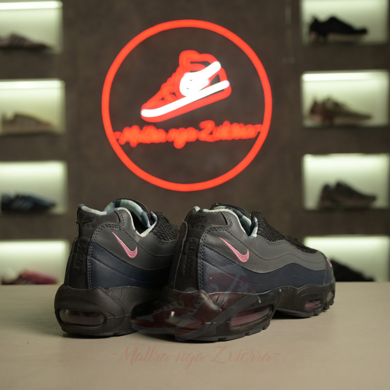 Corteiz x Nike Air Max 95 "Rules the World"