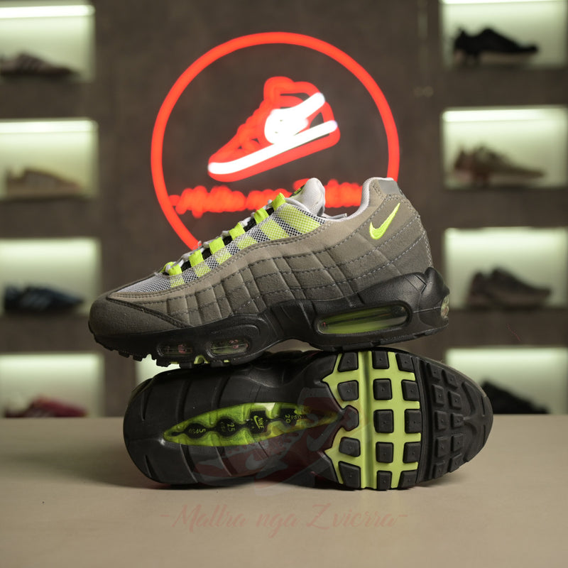 Nike Air Max 95 "Neon"