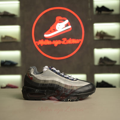 Nike Air Max 95 "Solar Red"