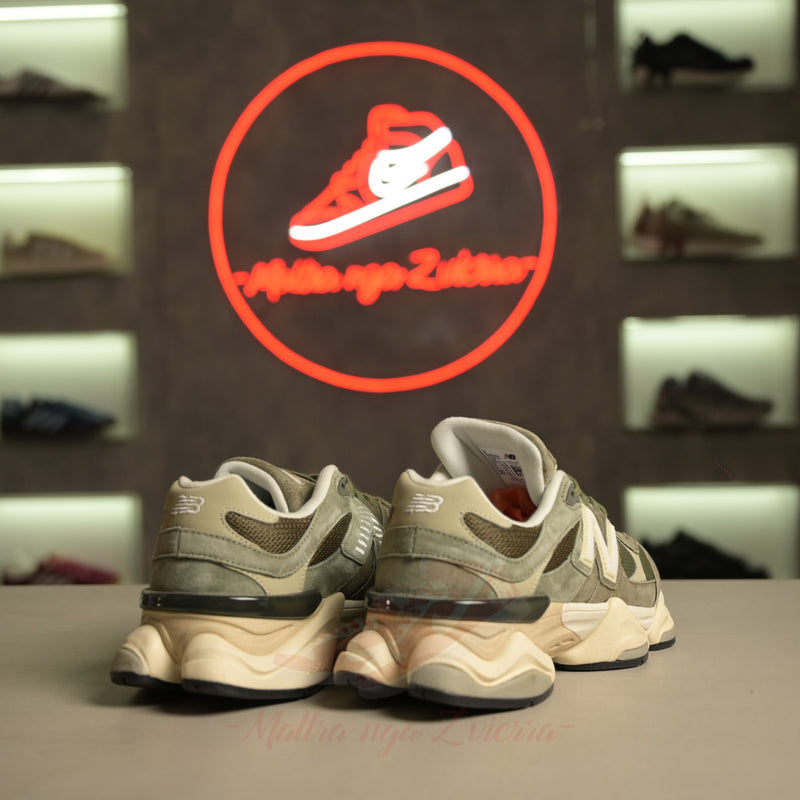 New Balance 9060 "Jeshile e Errët / Ngjyrë Rëre"