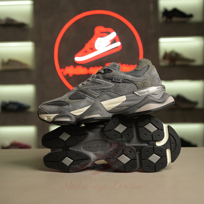 New Balance 9060 "Gri i Ftohtë"