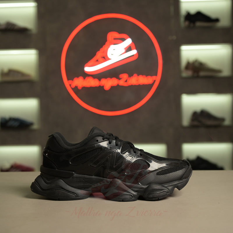 New Balance 9060 "Macja e Zezë në Kafaz"