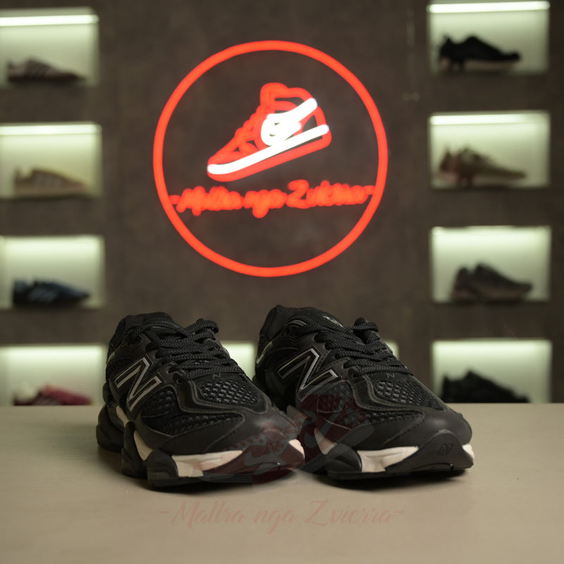 New Balance 9060 Metallic Black