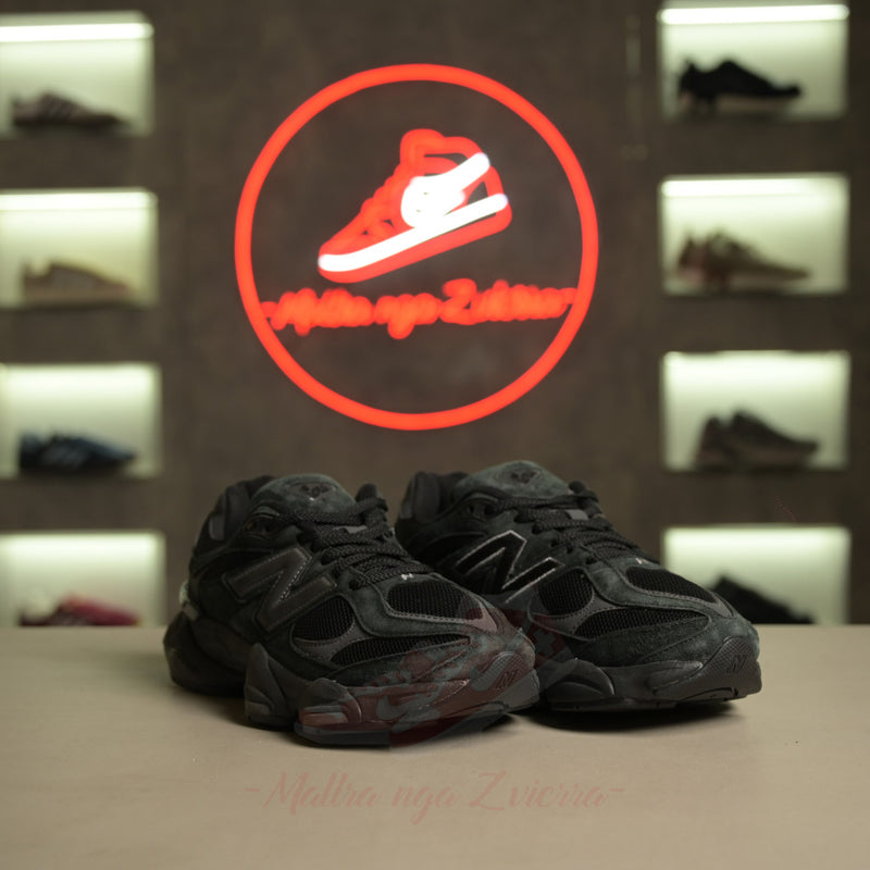 New Balance 9060 "Triple Black"