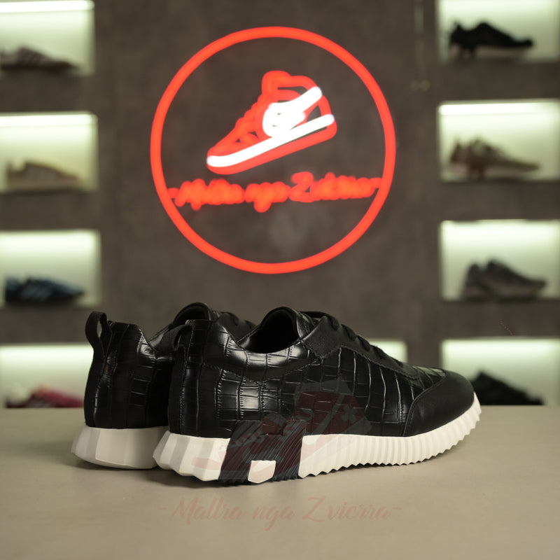 Atlete Hermes "Croco Matte" me shtrojë të butë
