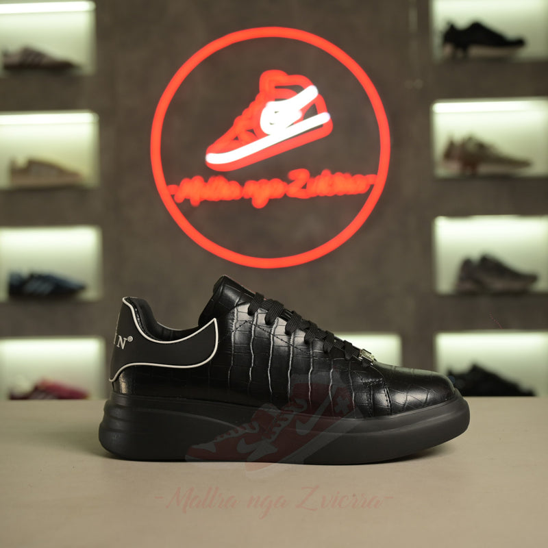 Atlete lëkure gjarpri Philipp Plein