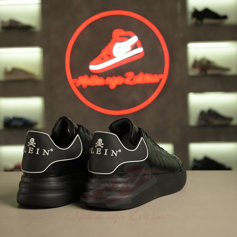 Atlete lëkure gjarpri Philipp Plein