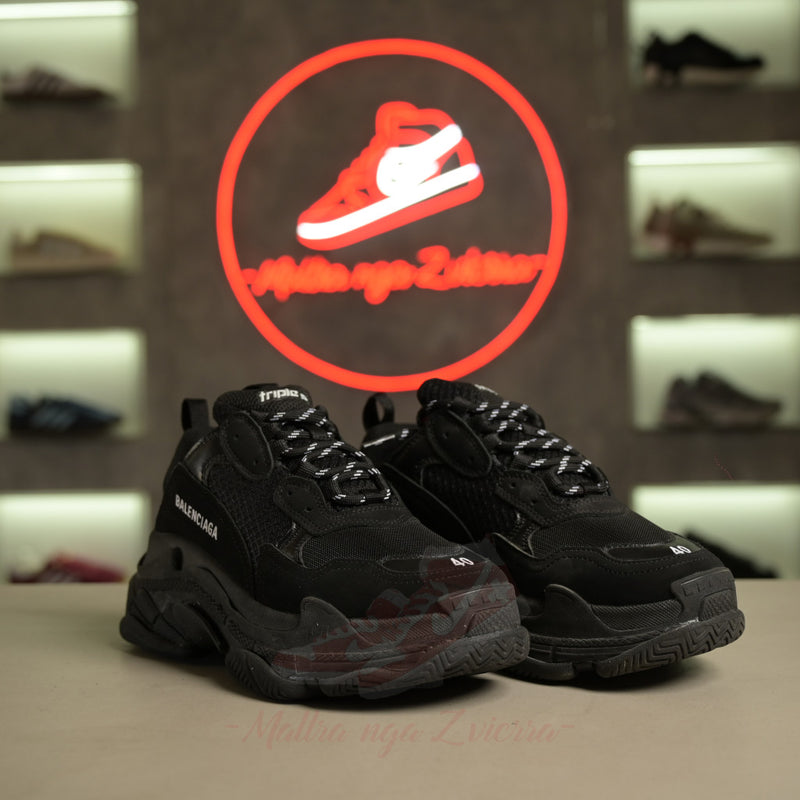 Balenciaga Triple S E Zezë