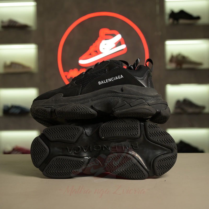 Balenciaga Triple S E Zezë