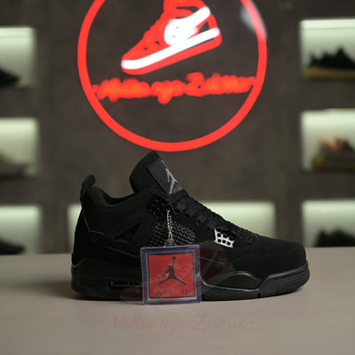 Air Jordan 4 Retro "Black Cat"