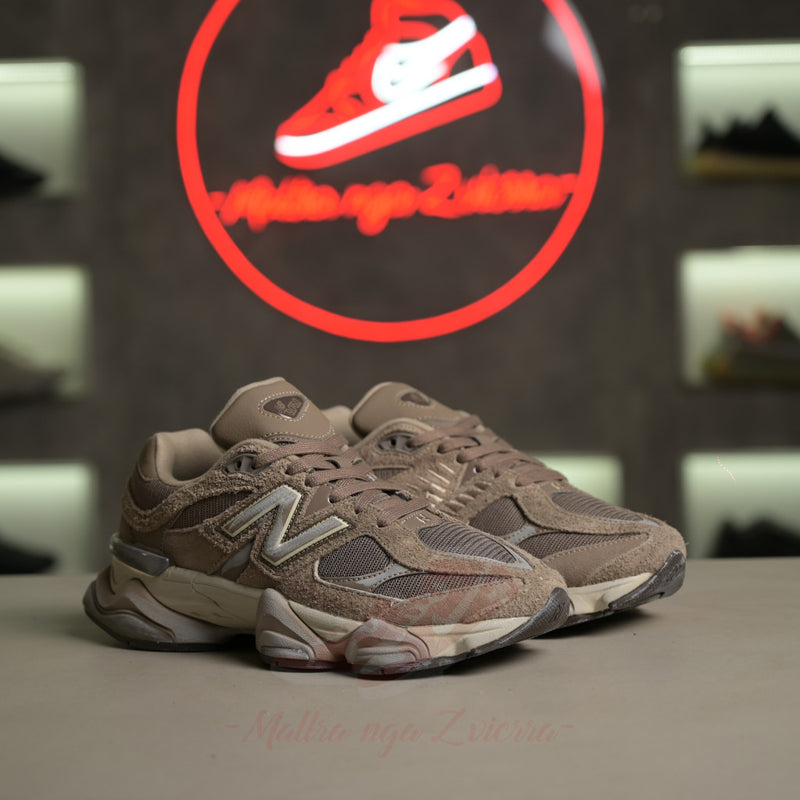 New Balance 9060 Ngjyrë Kërpudhe: