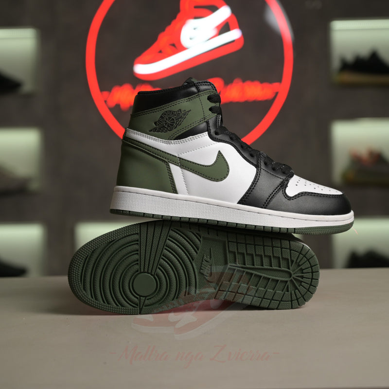 Air Jordan 1 High OG "Clay Green".