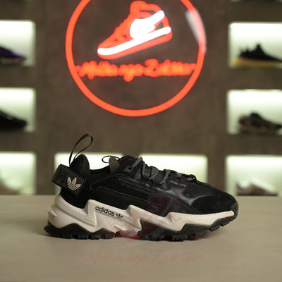 adidas star life black and white