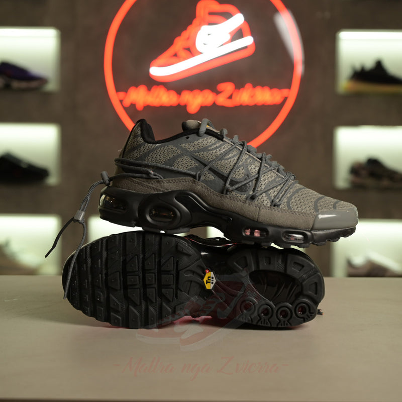 Nike Air Max Plus Utility “Wolf Grey Black”