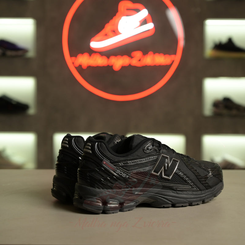 New Balance 1906R E Kuqe dhe e Zezë