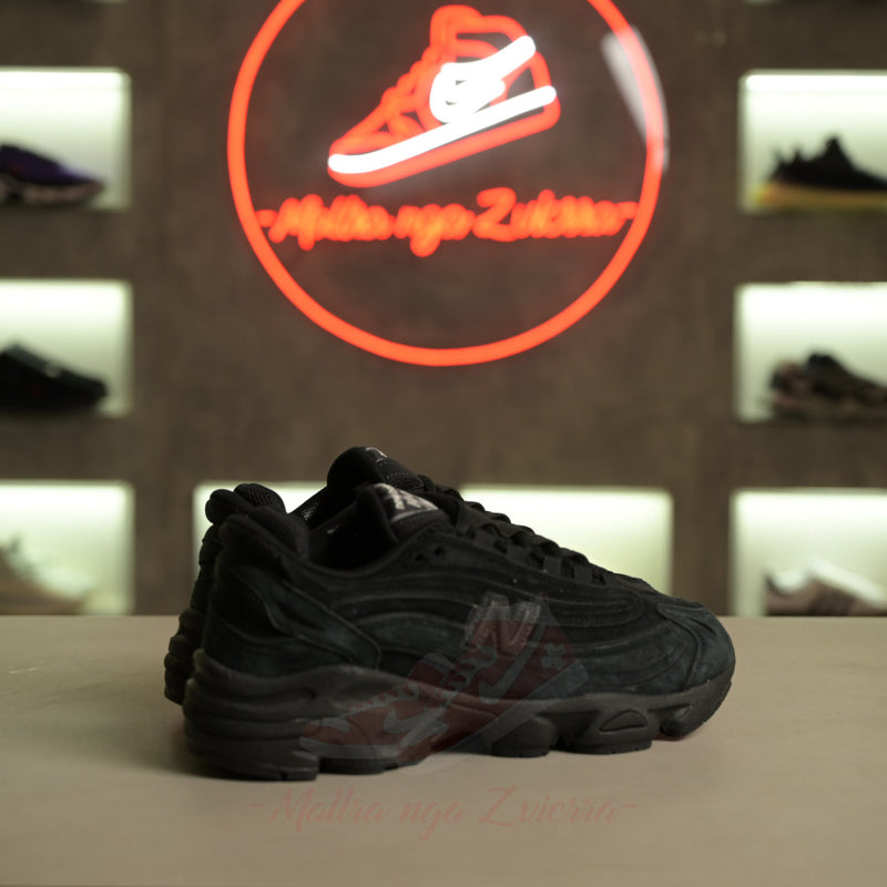 New Balance 1000 Black Cat
