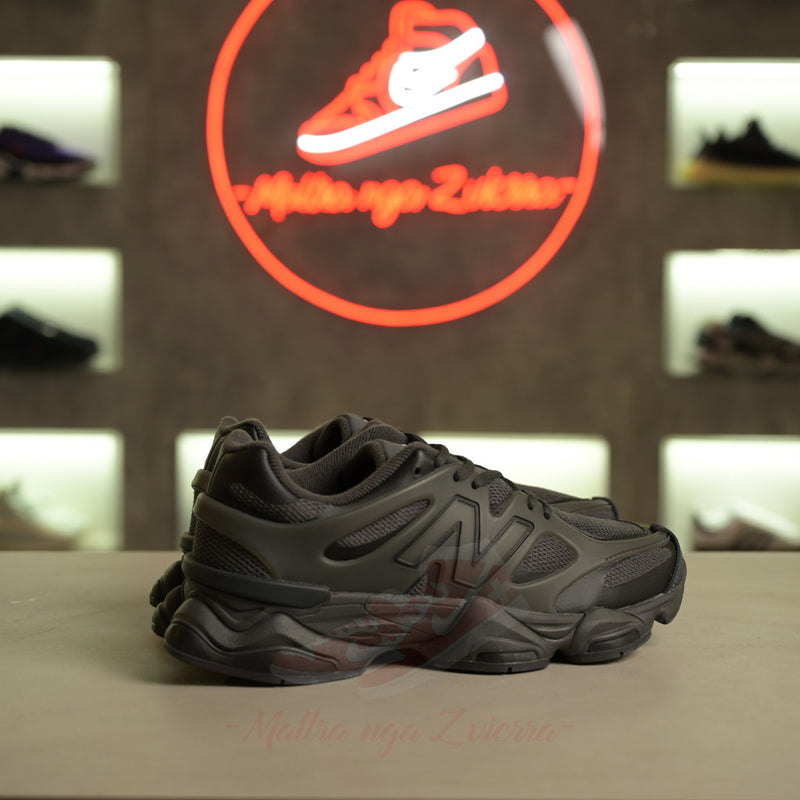 New Balance 9060 “E zezë e mbyllur / Çimento”