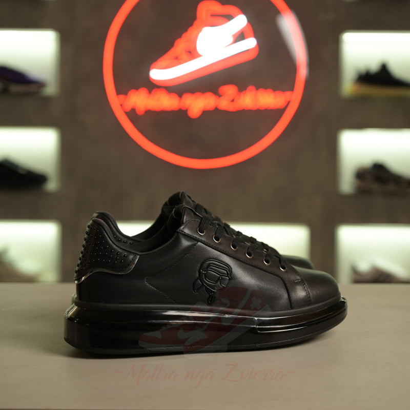 Karl Lagerfeld Kapri Black Capsule